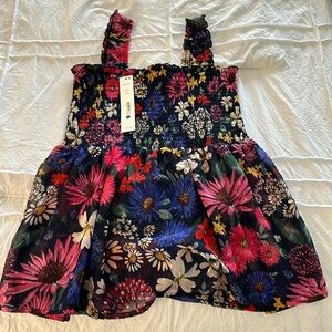 Stretch material tank top